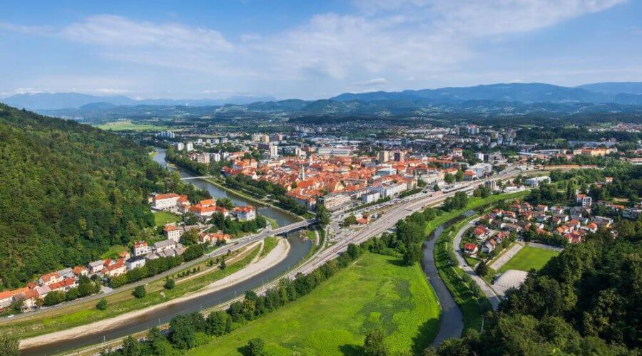 Vodič po znamenitostih za najem kombija v Celju